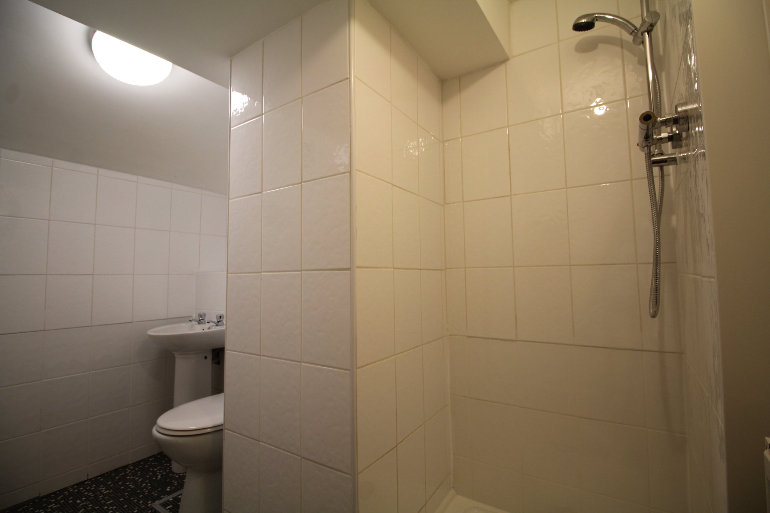 Flat Charlotte Street in Royal Leamington Spa