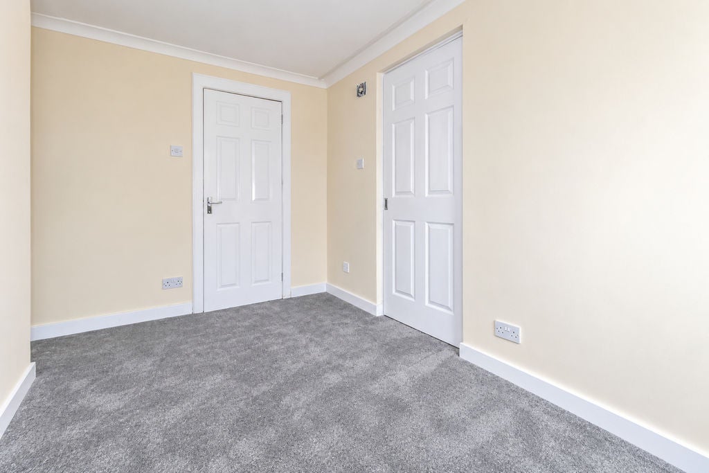 Flat Beechwood Drive in Bonhill