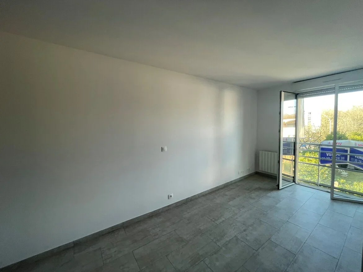 Flat Rue Charles de Foucauld in Poissy