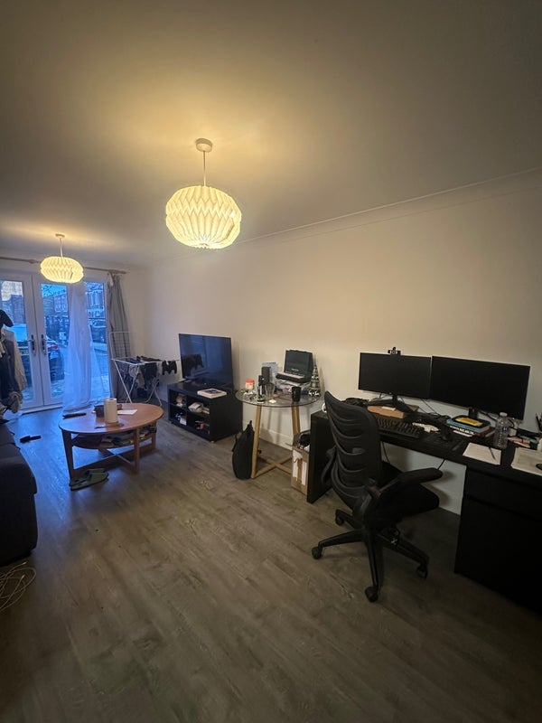 Room Saint Alphonsus Road in Greater London