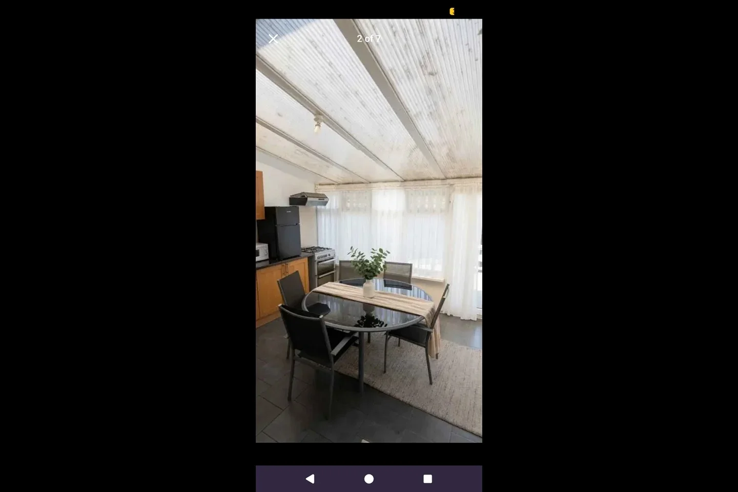 Room North Circular Road in Greater London
