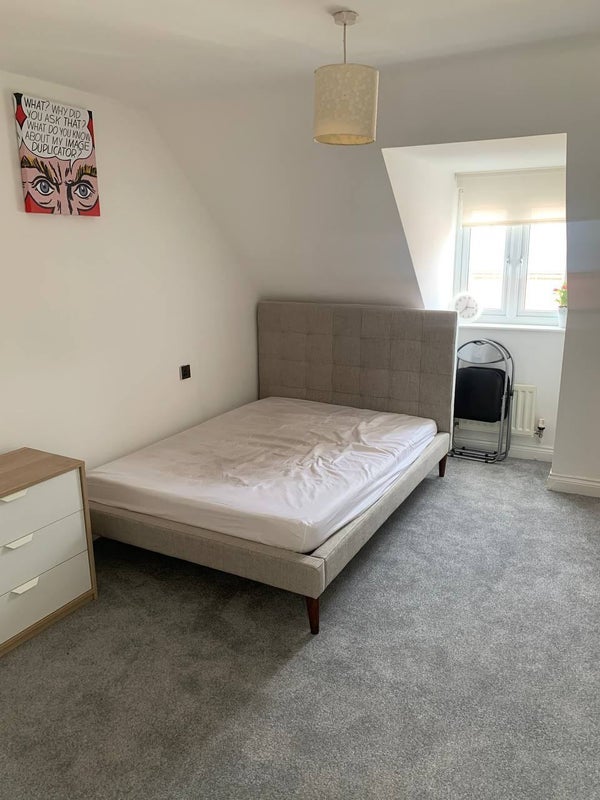 Room St. George's Road in Coventry
