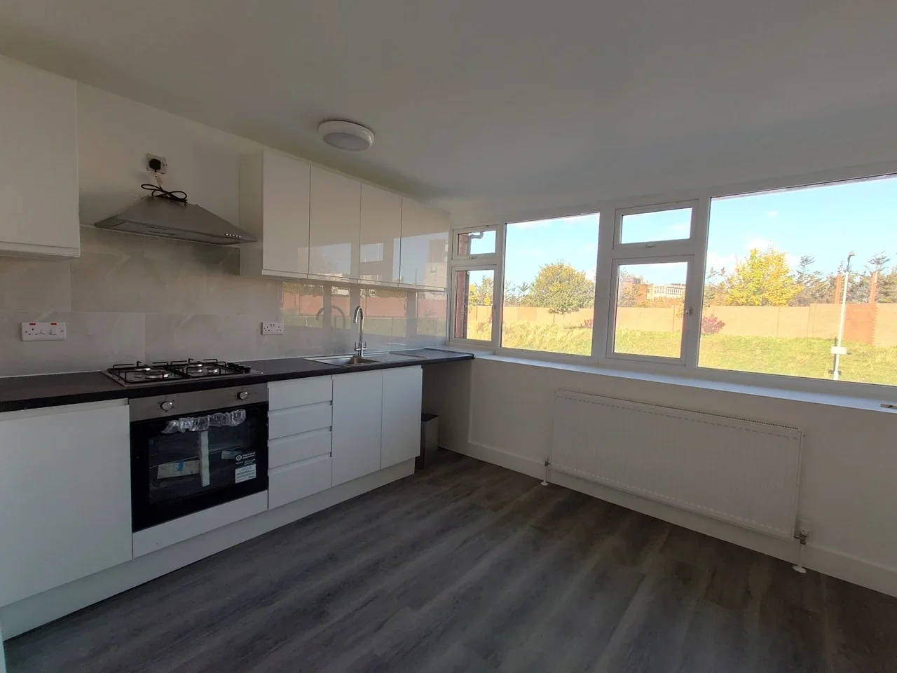 Flat Swindon Close in Greater London