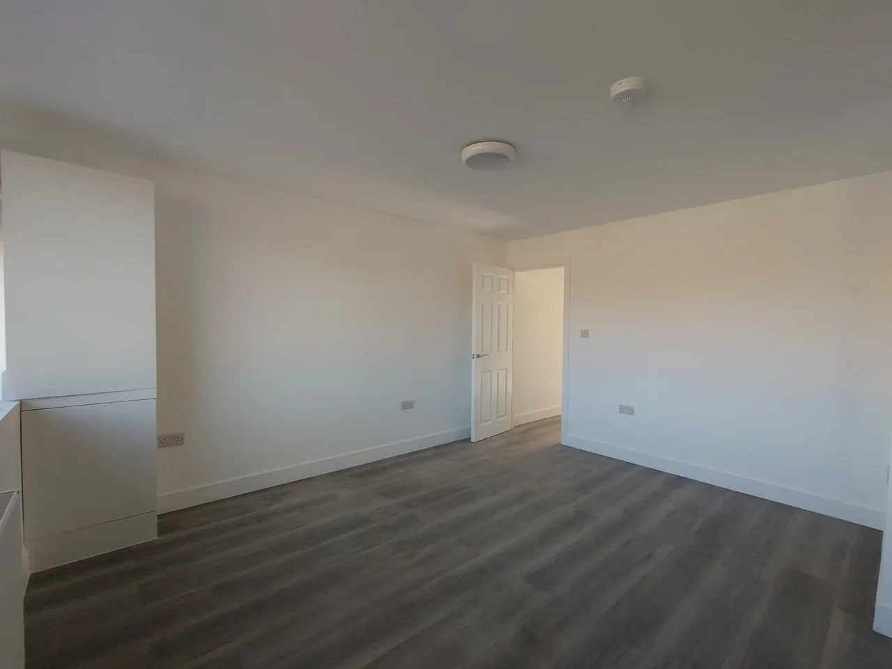 Flat Swindon Close in Greater London