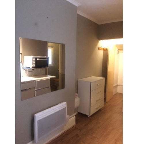 Flat Claverton Street in City of Westminster