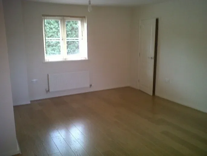 Flat Cartwright Way in Nottingham