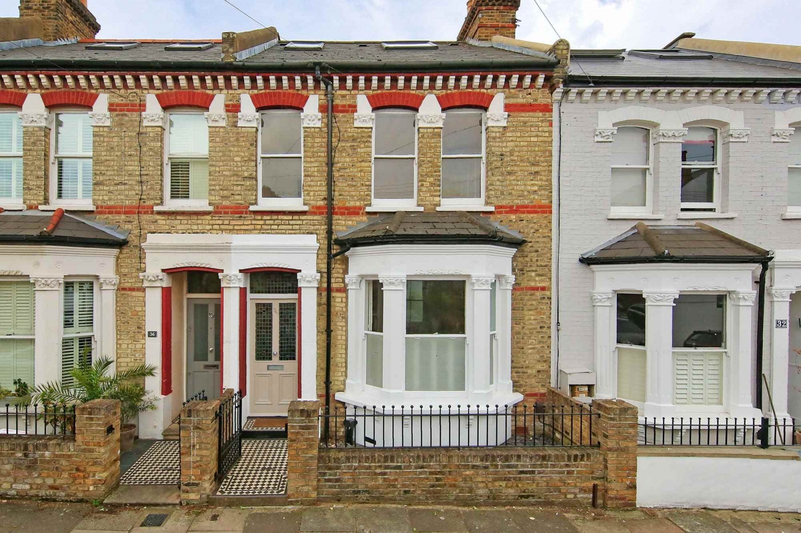 House Northcote Road in Greater London