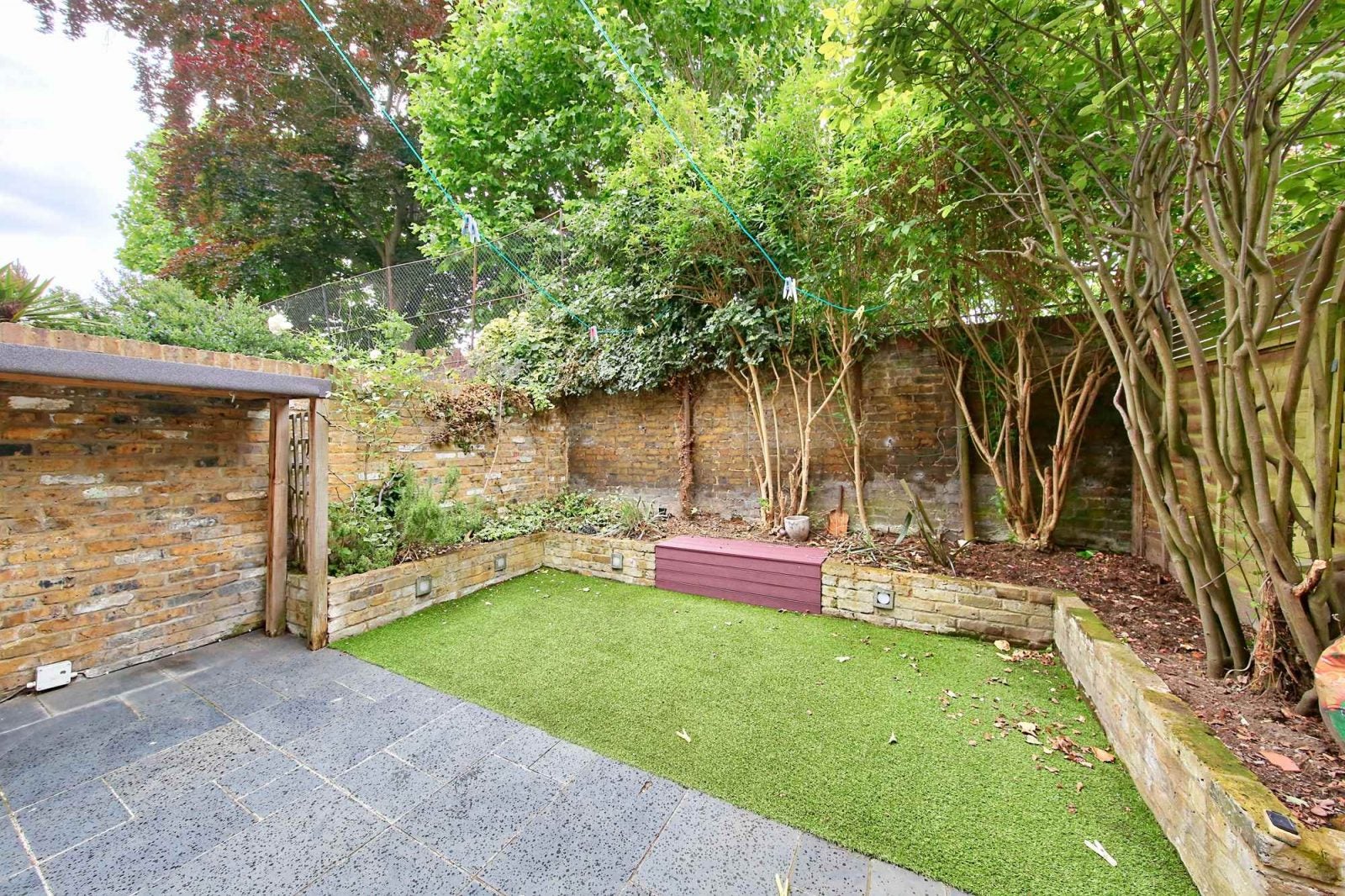 House Northcote Road in Greater London