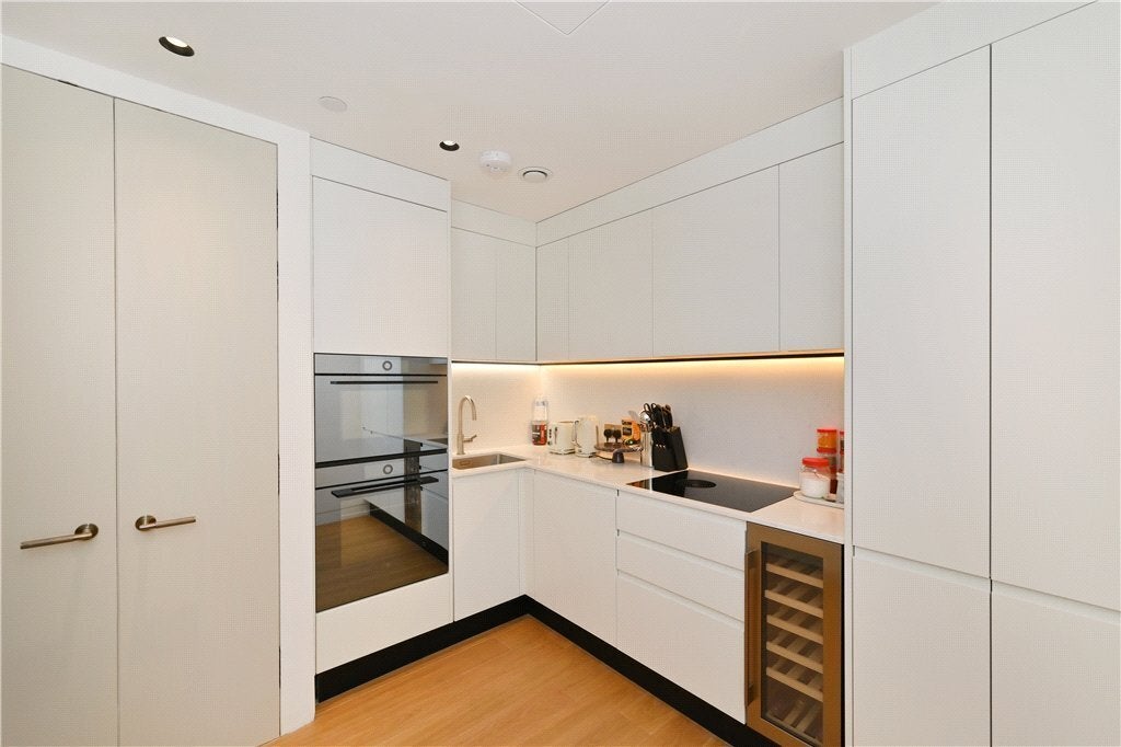 Flat Great Portland Street in City of Westminster