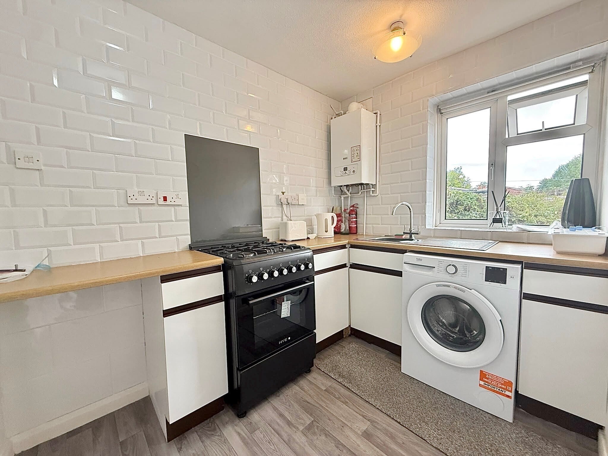Flat Dewhurst Croft in Birmingham
