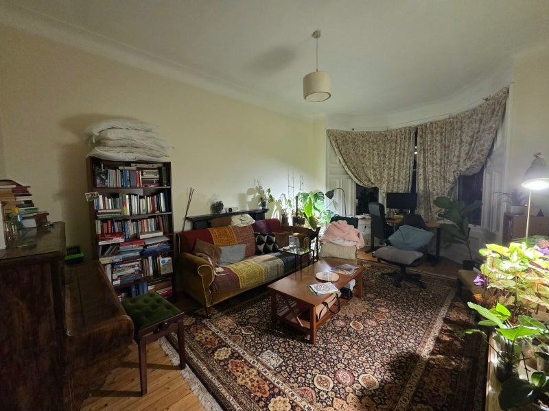 Room Warrender Park Road in City of Edinburgh