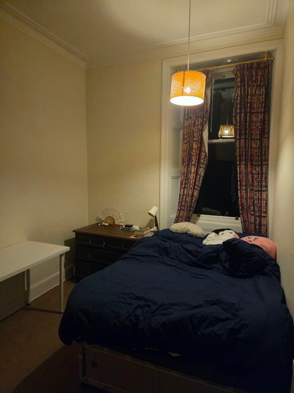 Room Warrender Park Road in City of Edinburgh