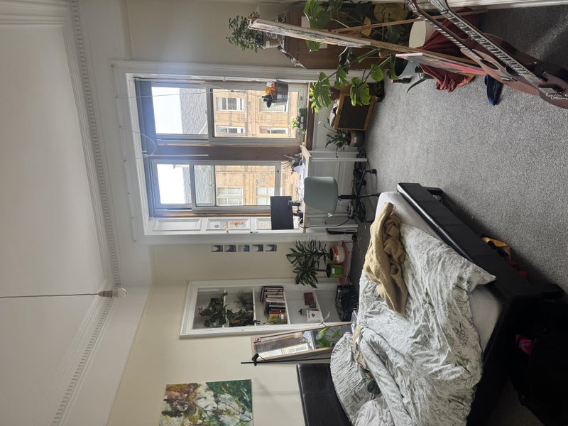 Room Thirlestane Road in City of Edinburgh