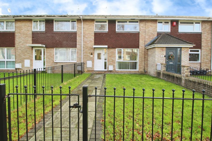 House Philippa Close in Bristol