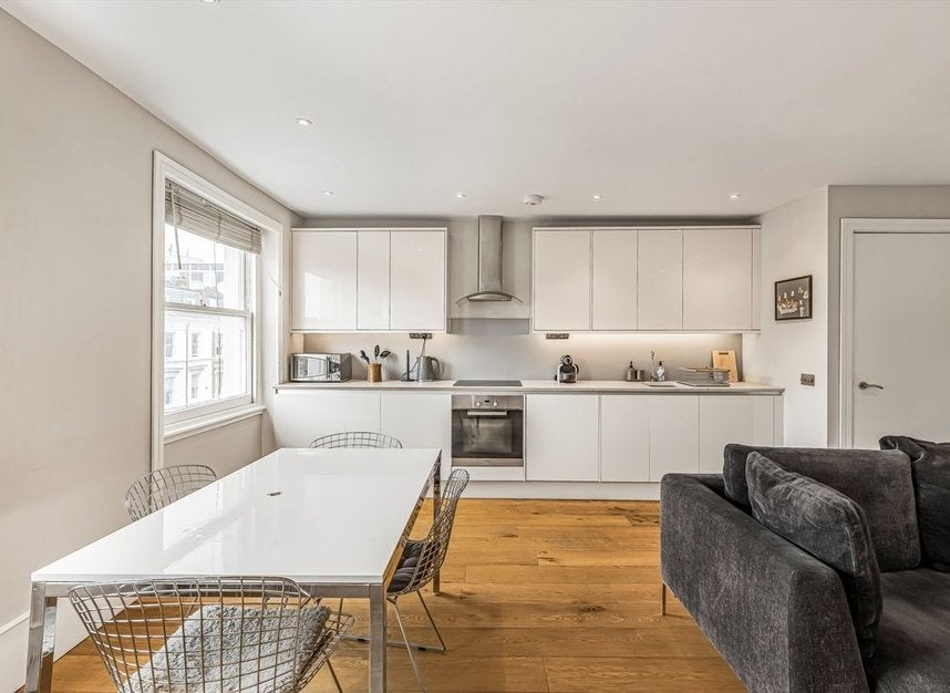 Flat Collingham Place in Greater London