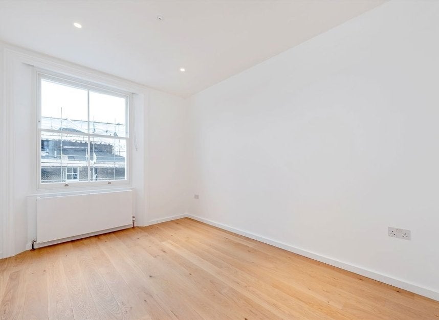 Flat Tavistock Road in City of Westminster