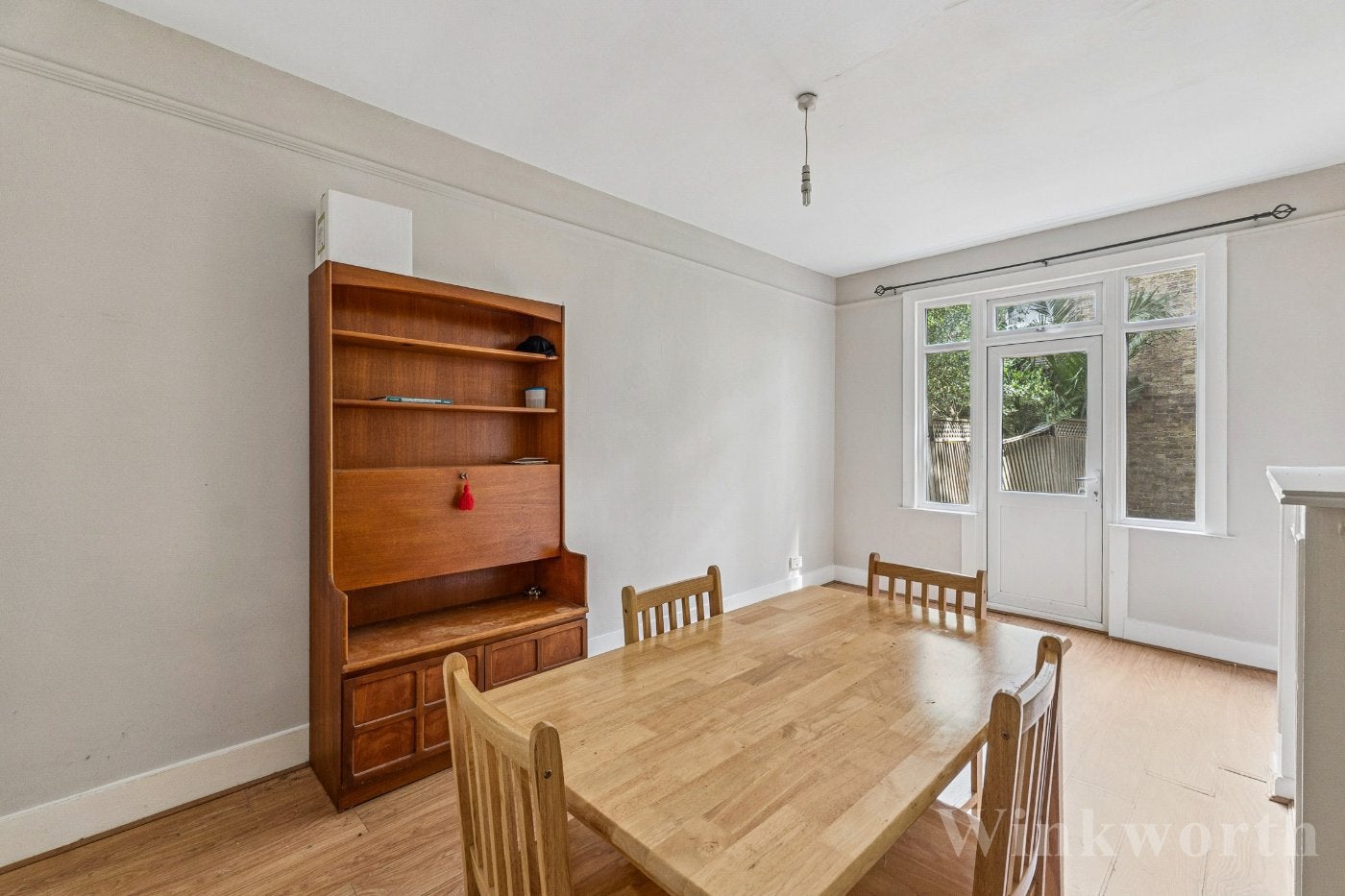 House Ravensbourne Road in Greater London