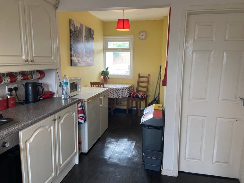 Room Stonedale Crescent in Liverpool