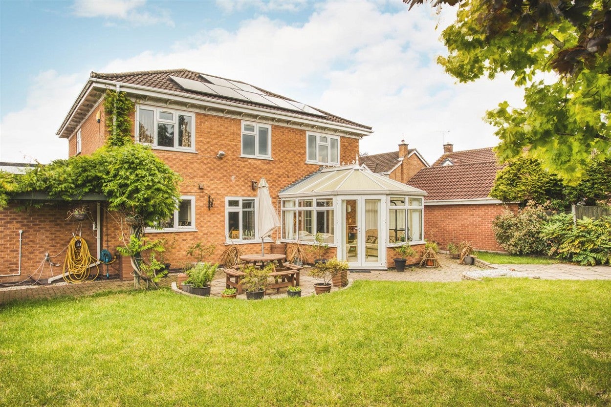 House Gleneagles Close in Derby