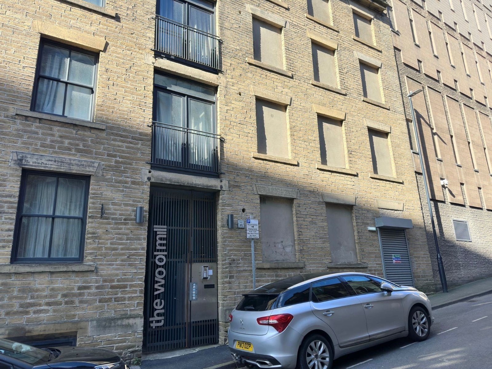 Flat Dale Street in Bradford