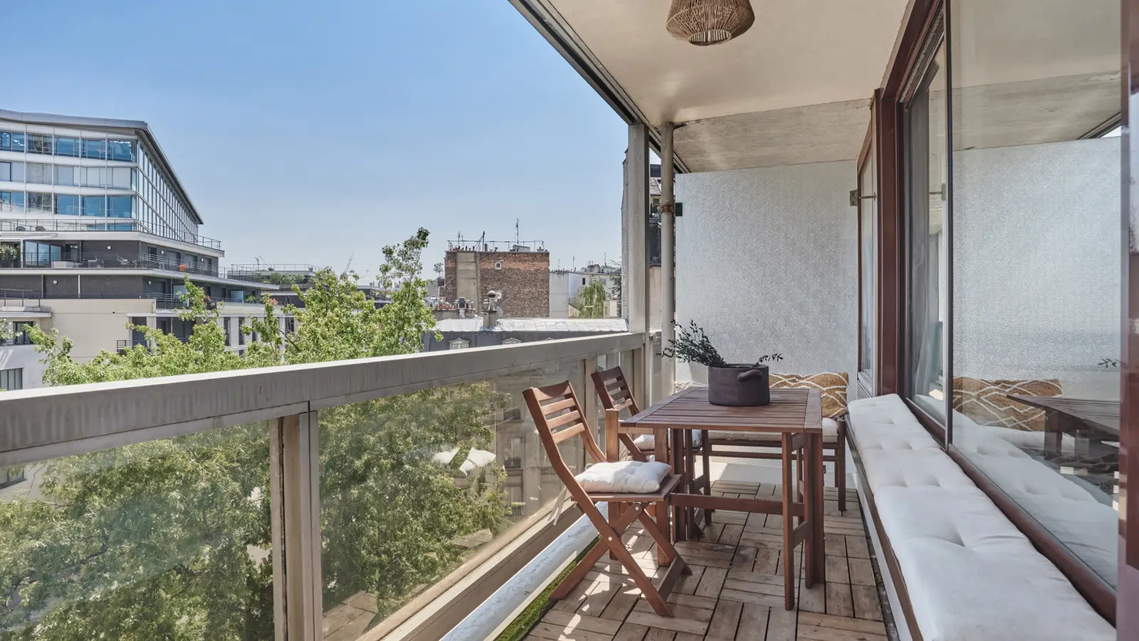 Appartement Rue Saint-Charles à Paris