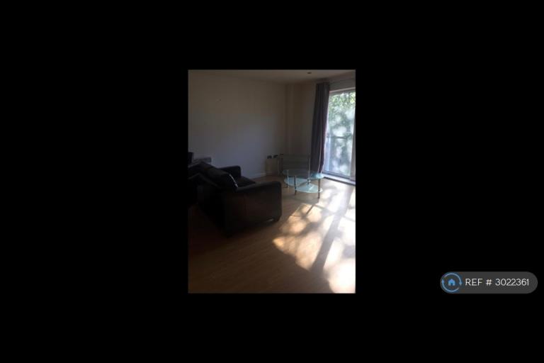 Flat Taylorson Street South in Salford