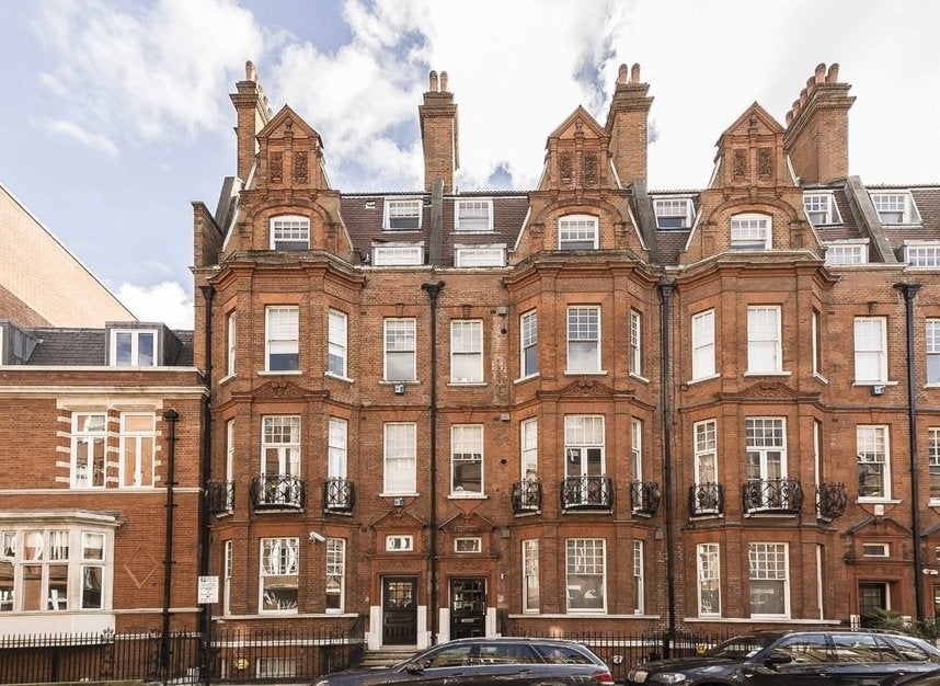 Flat Culford Gardens in Greater London