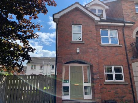 House Ardenlee Place in Belfast