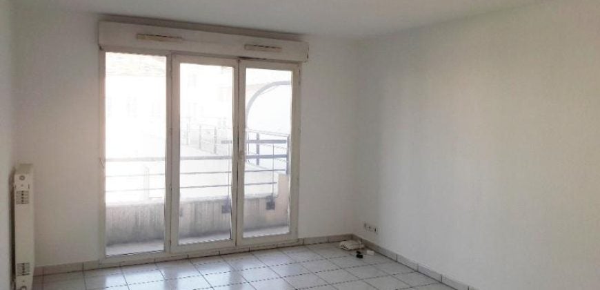 Flat Rue du Dauphiné in Lyon