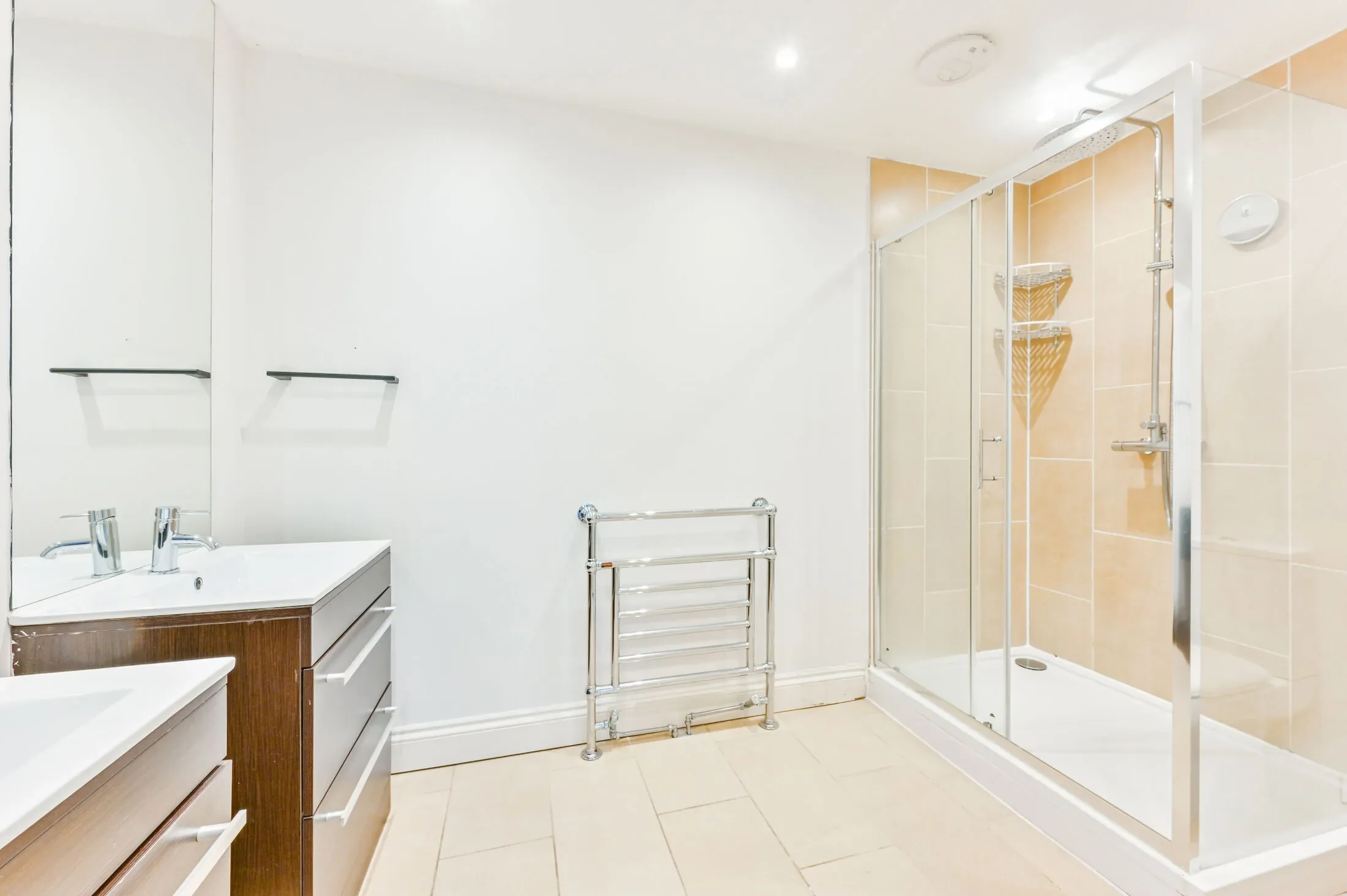 Flat Warrington Crescent in City of Westminster