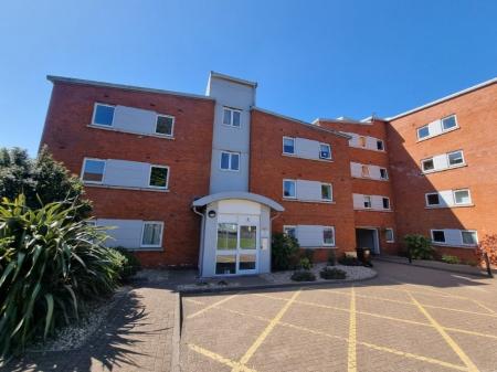 Flat Limington Court in Ipswich