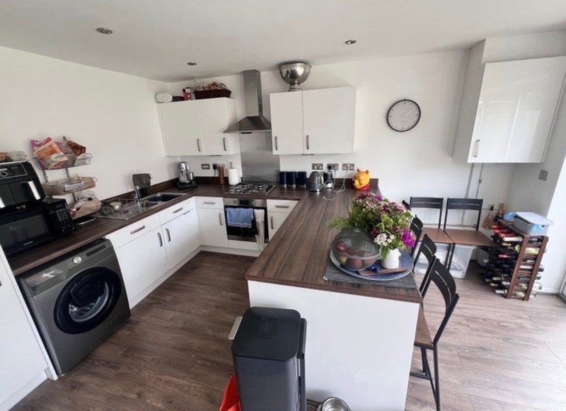 Room Granby Avenue in Leeds
