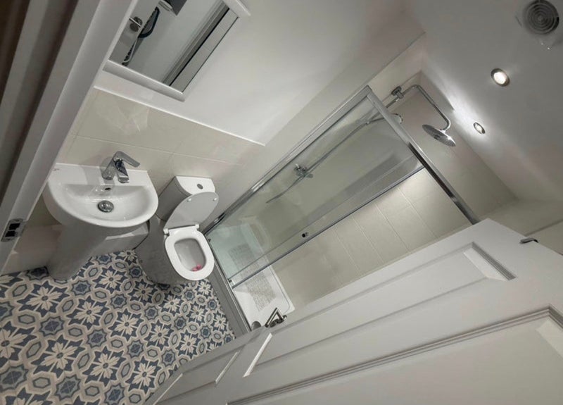 Room Granby Avenue in Leeds