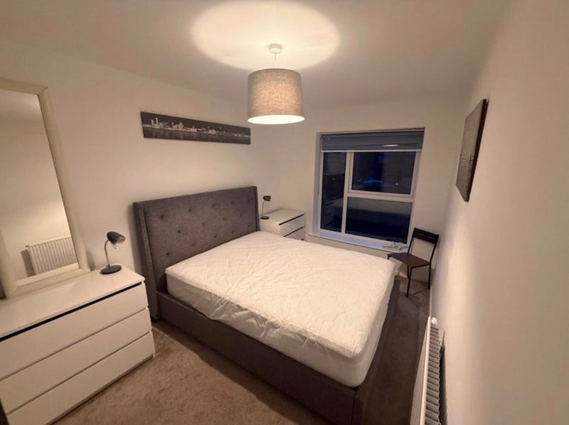 Room Granby Avenue in Leeds