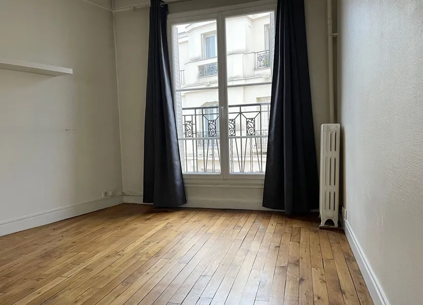 Appartement Avenue de Versailles à Paris