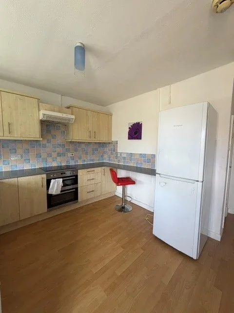 Flat Evesham Way in Greater London