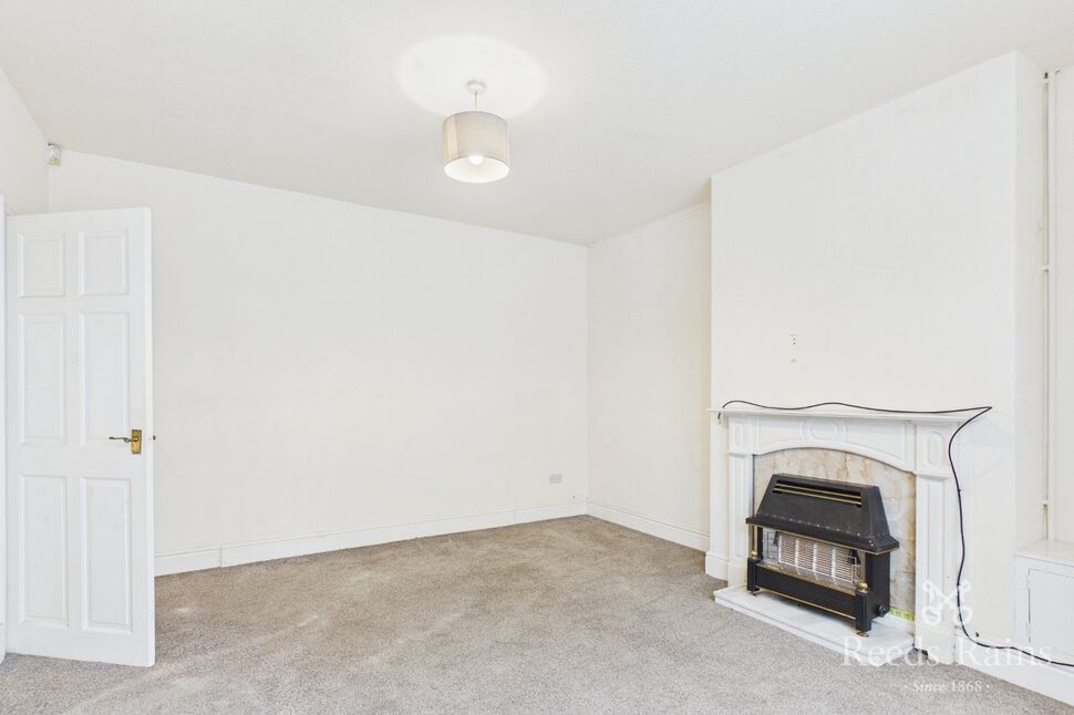 Flat Miller Road in Preston