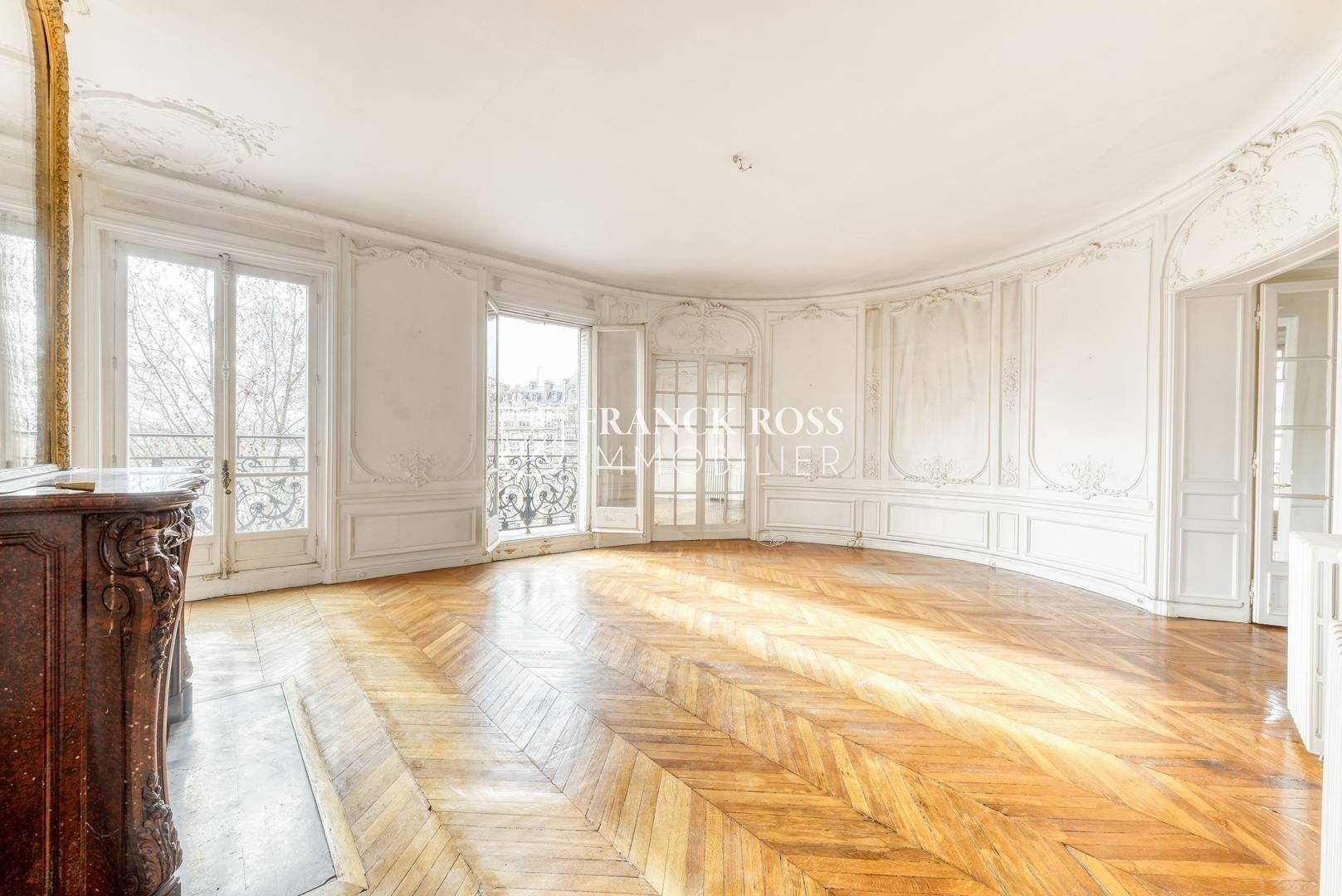Appartement Place de l'Alma à Paris