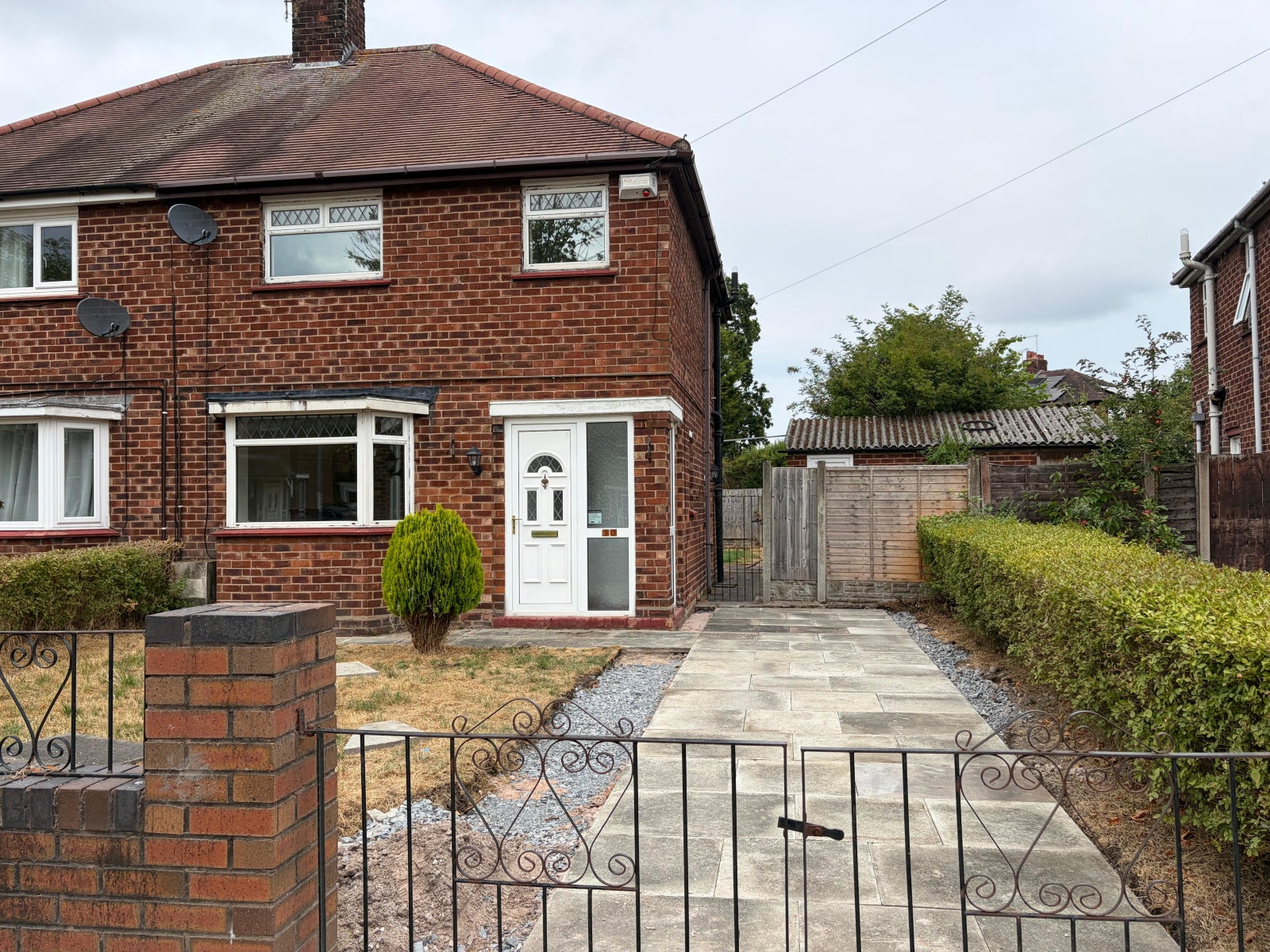 House Capenhurst Avenue in Crewe