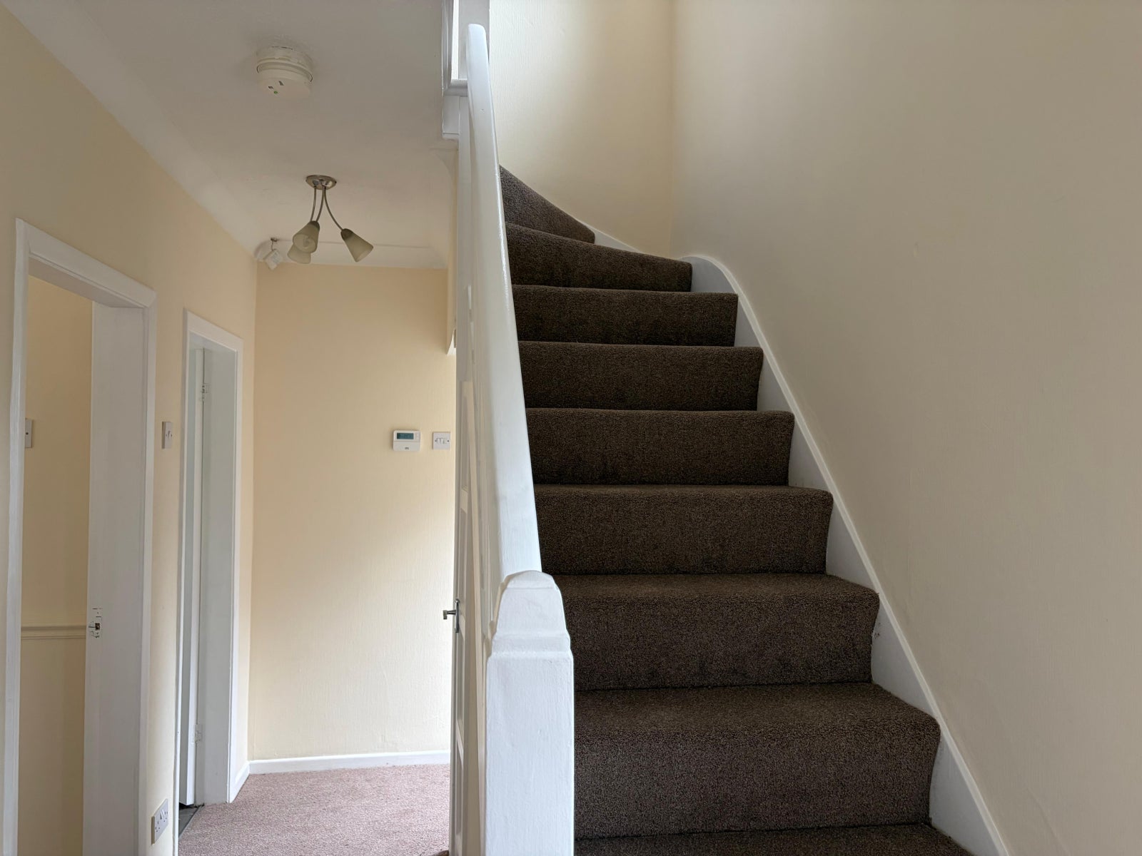 House Capenhurst Avenue in Crewe