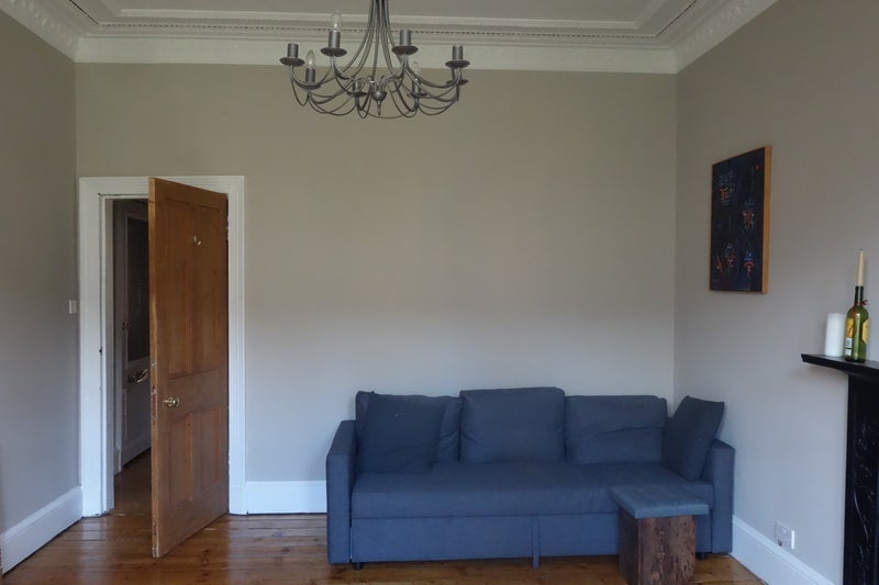 Room Barrington Drive in Glasgow