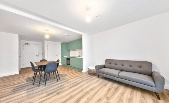 Flat Kimpton Road in Luton