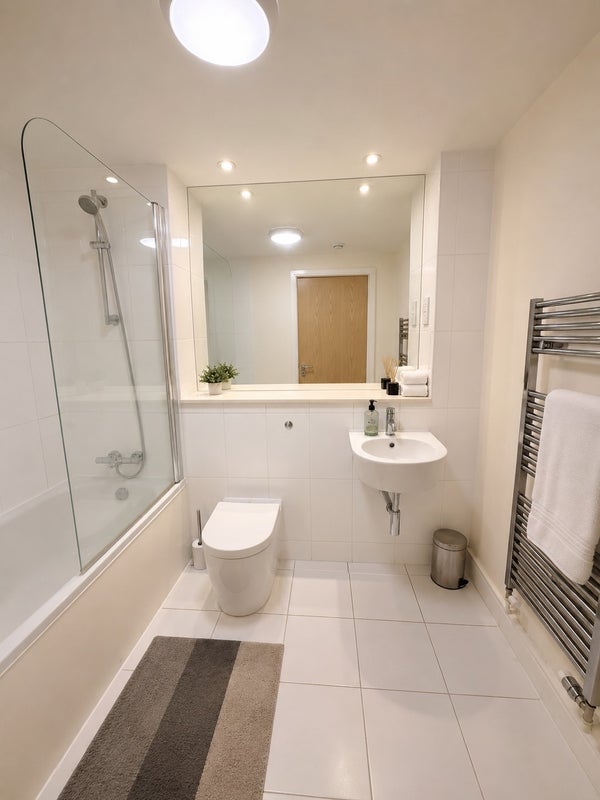 Room Jude Street in Greater London