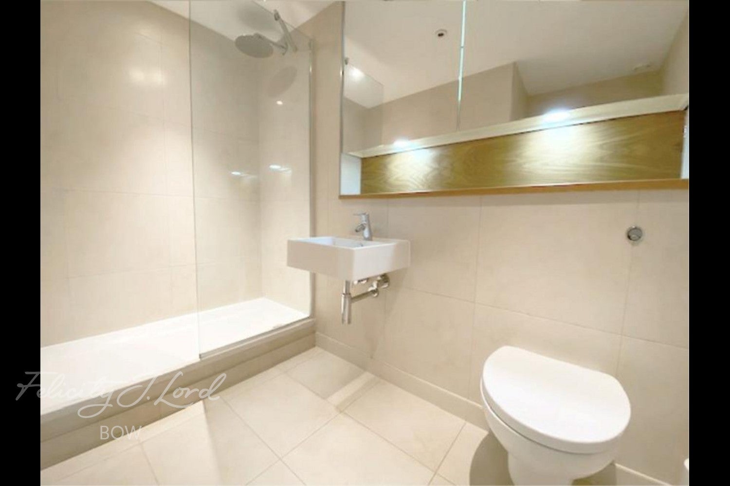 Flat Yeo Street in Greater London