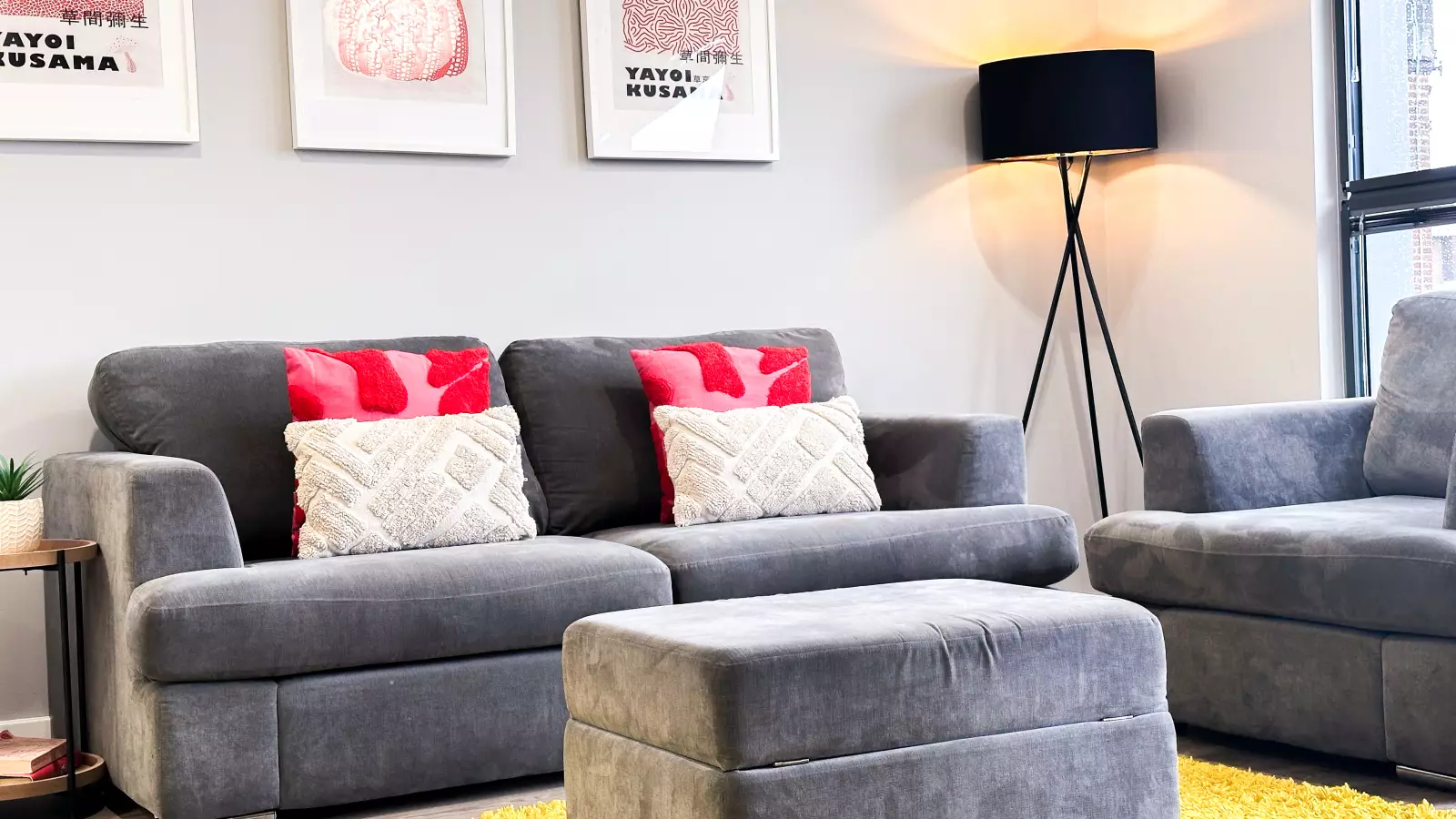 Flat Mintern Street in Greater London