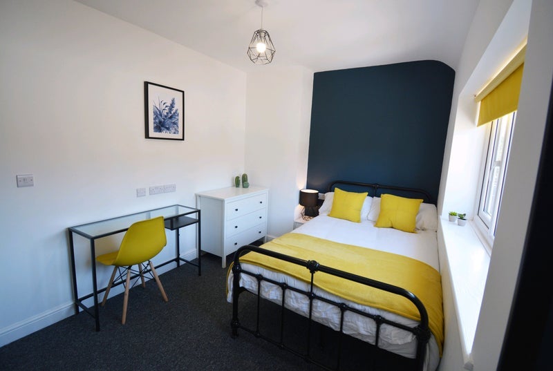 Room Saint Gregory's Road in Bristol