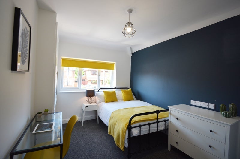 Room Saint Gregory's Road in Bristol