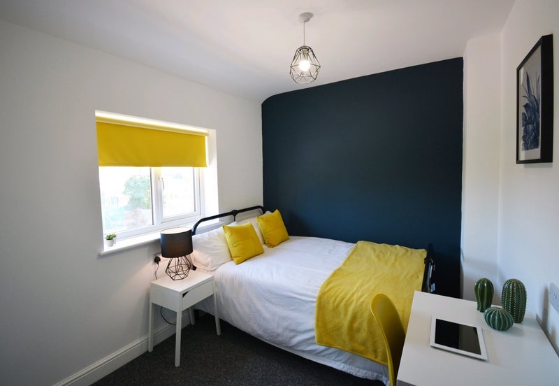 Room Saint Gregory's Road in Bristol