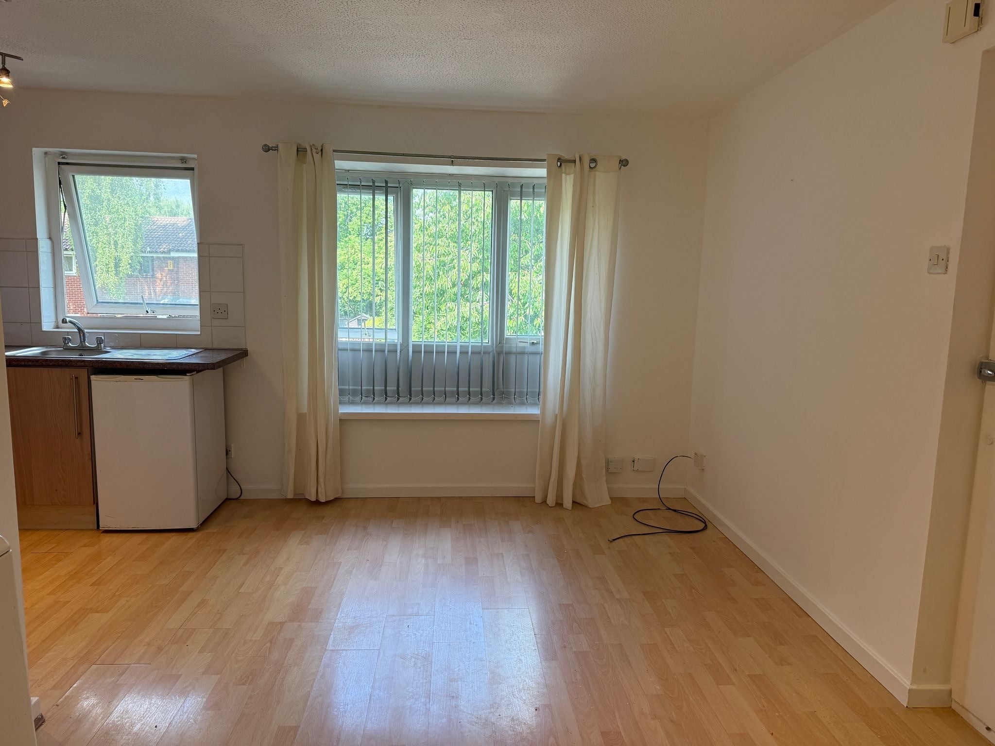 Flat Dove Close in Birchwood