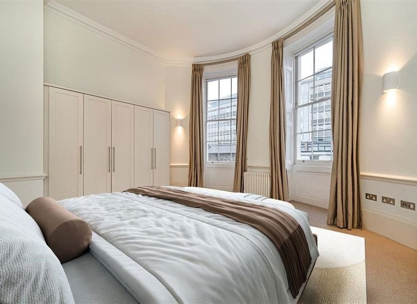 Flat Gloucester Place in City of Westminster